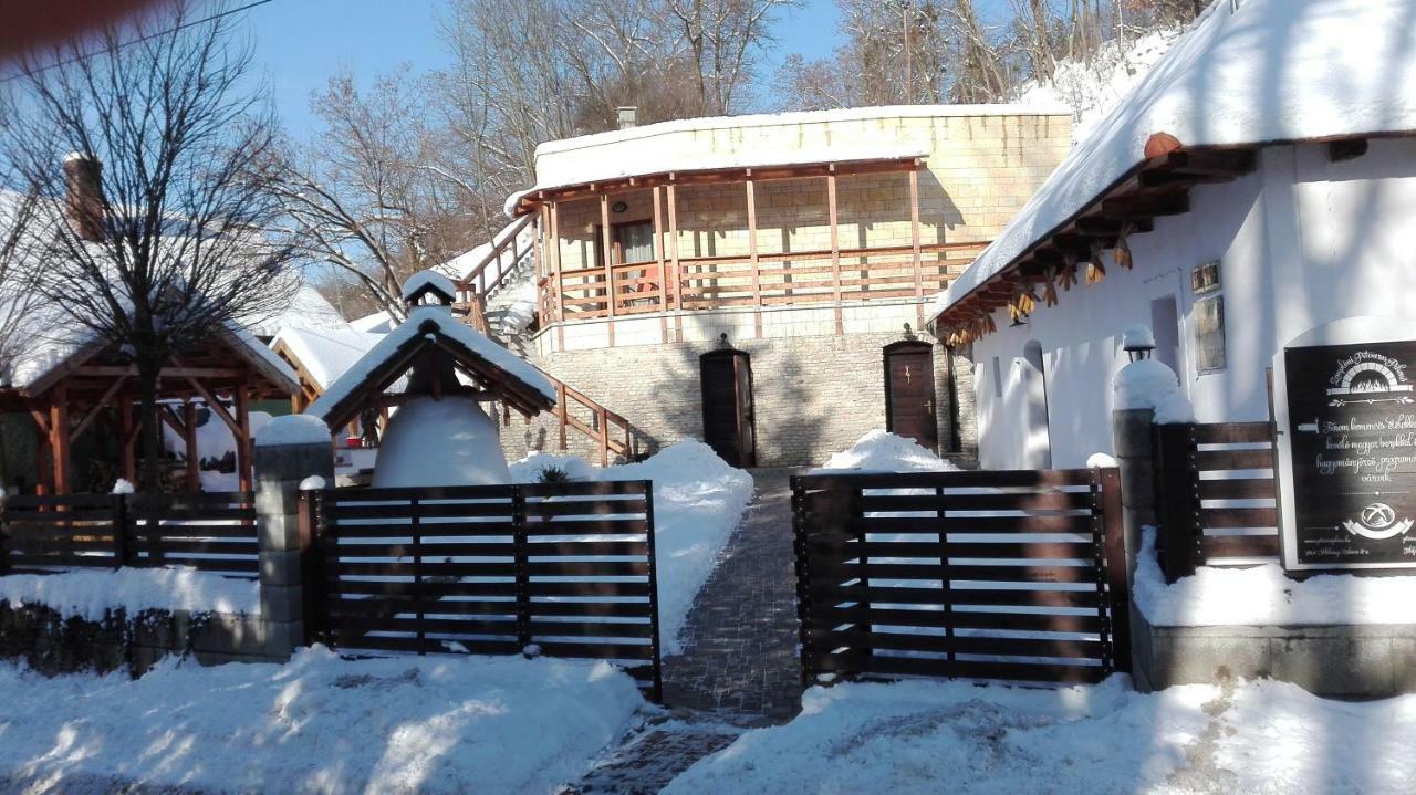 Zempleni Pitvaros Piheno Telkibánya Eksteriør bilde